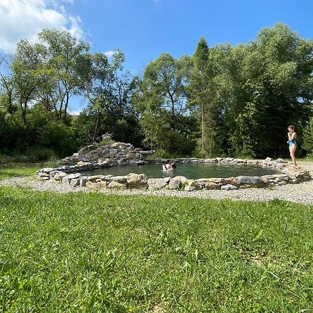 Holiday Home Holiday Raj Bešeňová Eksteriør bilde