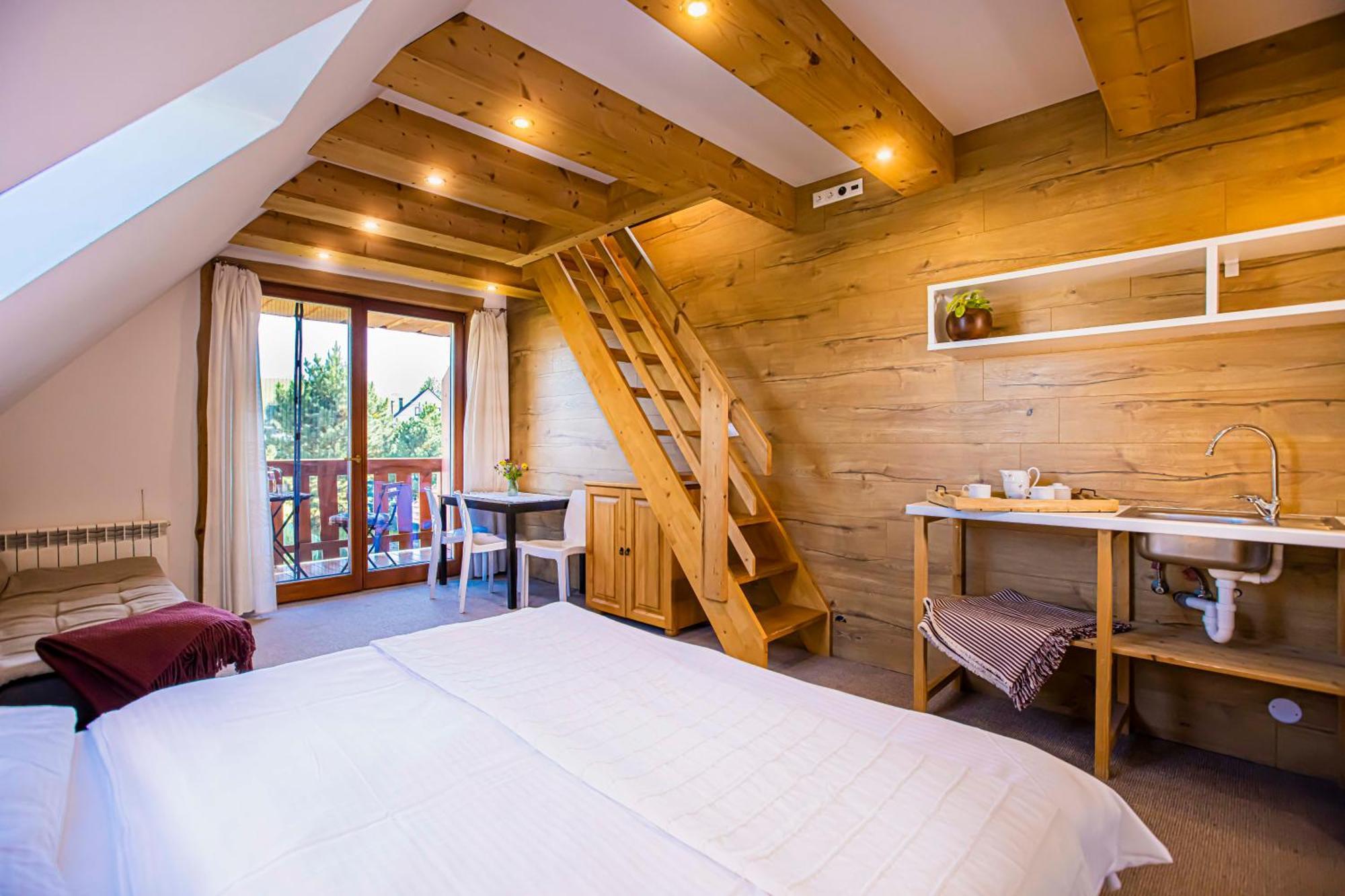Holiday Home Holiday Raj Bešeňová Eksteriør bilde
