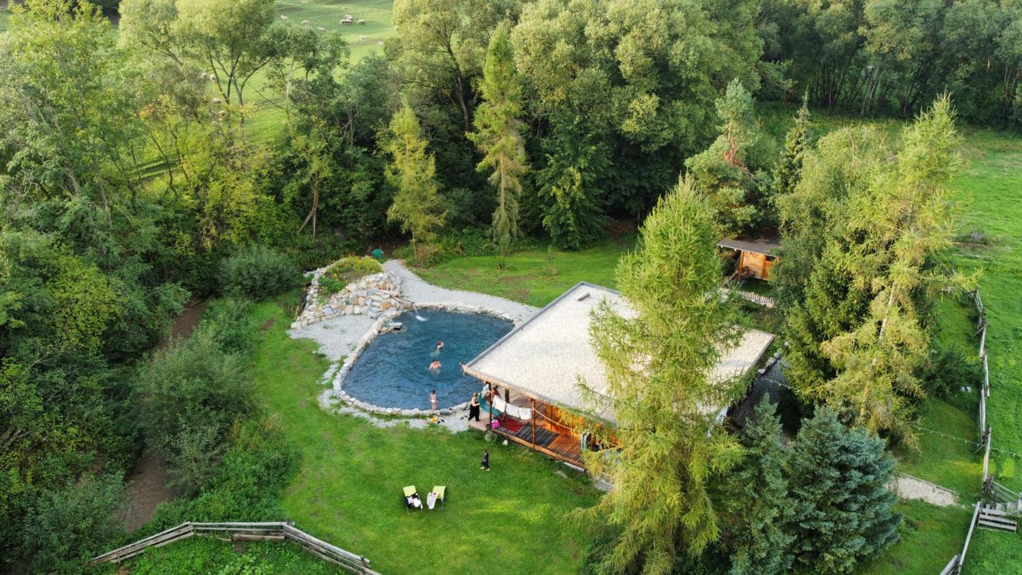 Holiday Home Holiday Raj Bešeňová Eksteriør bilde