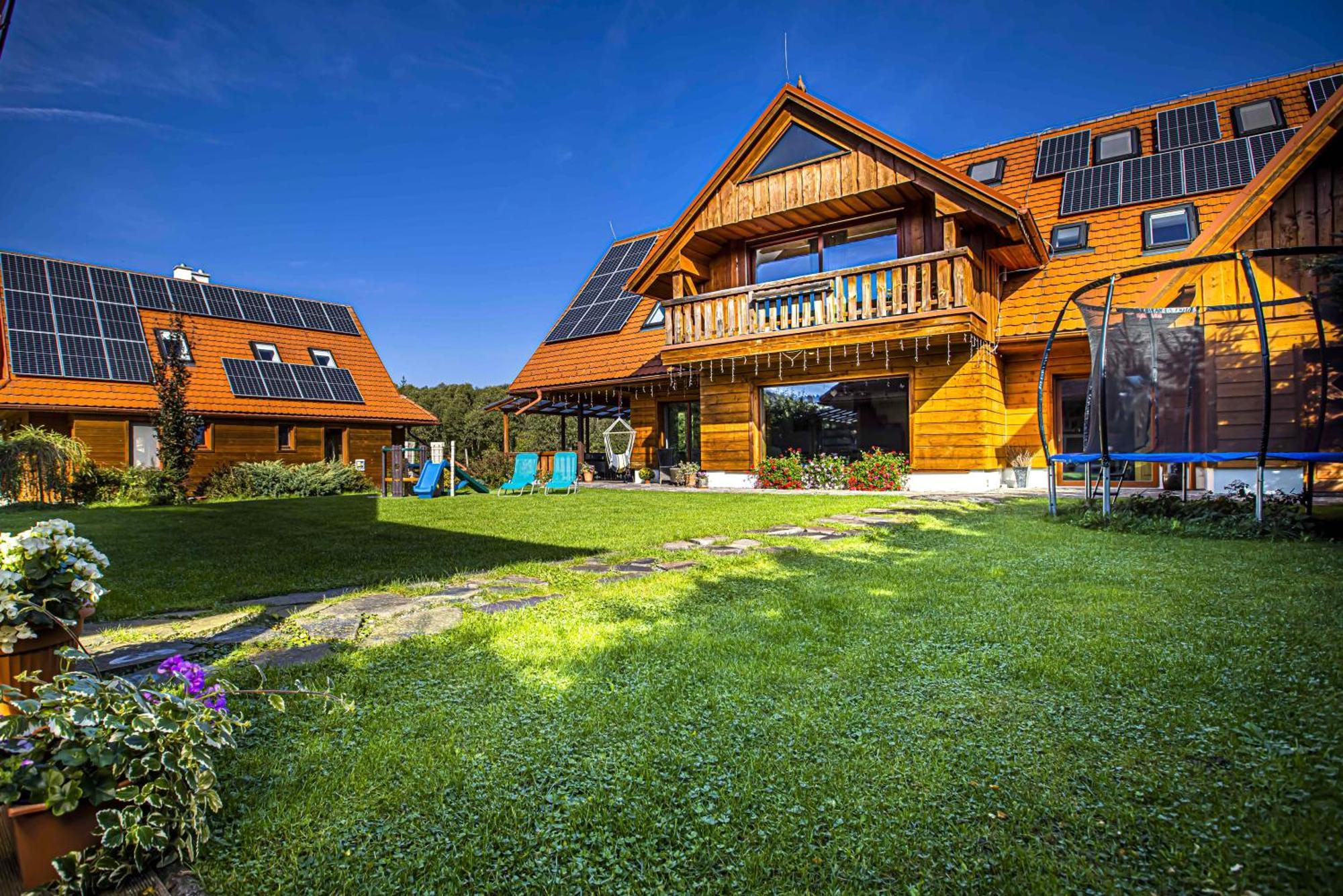 Holiday Home Holiday Raj Bešeňová Eksteriør bilde